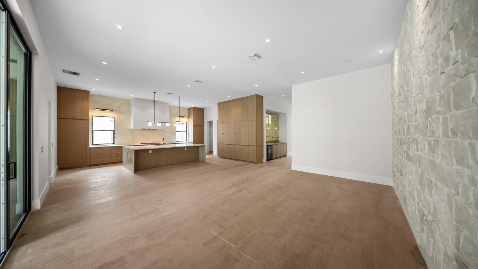 1833 BAYLARIAN BLVD, ORLANDO, FL, 32806