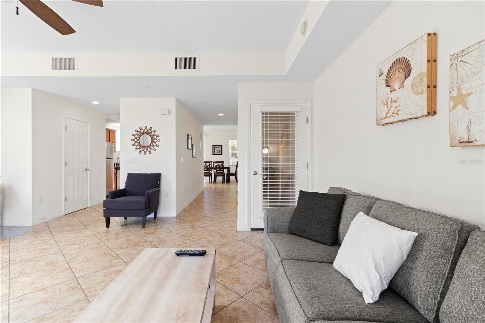 3255 MANGROVE POINT DR, RUSKIN, FL, 33570