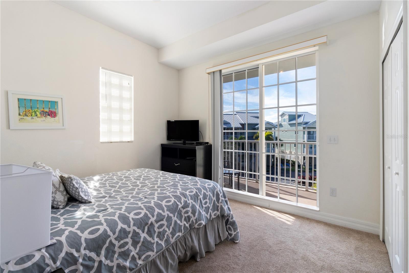 3255 MANGROVE POINT DR, RUSKIN, FL, 33570