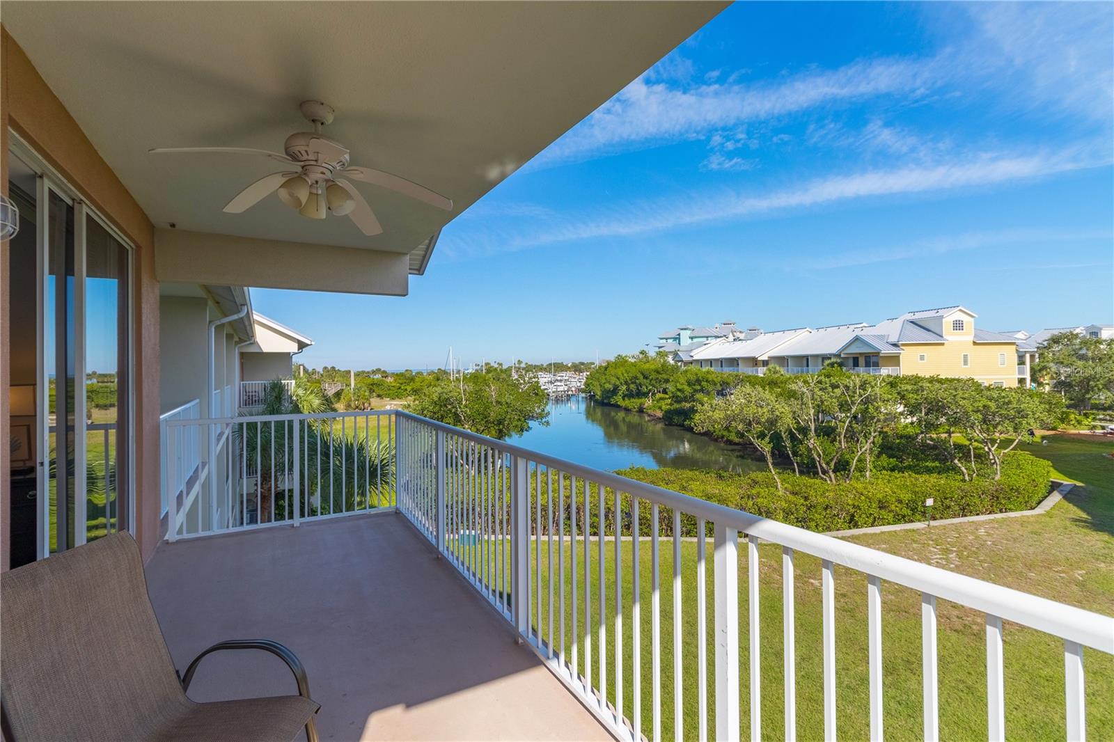 3255 MANGROVE POINT DR, RUSKIN, FL, 33570