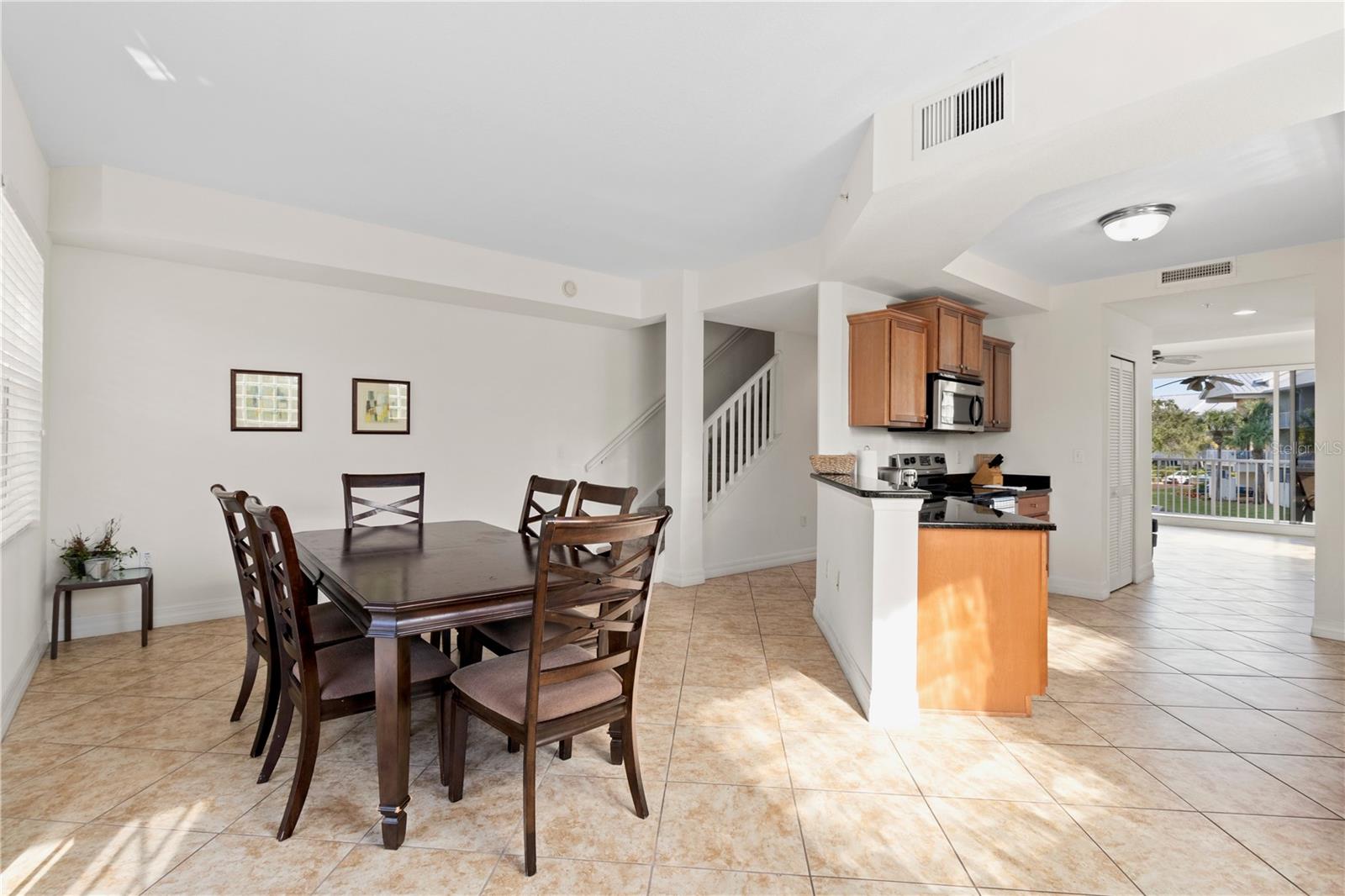 3255 MANGROVE POINT DR, RUSKIN, FL, 33570