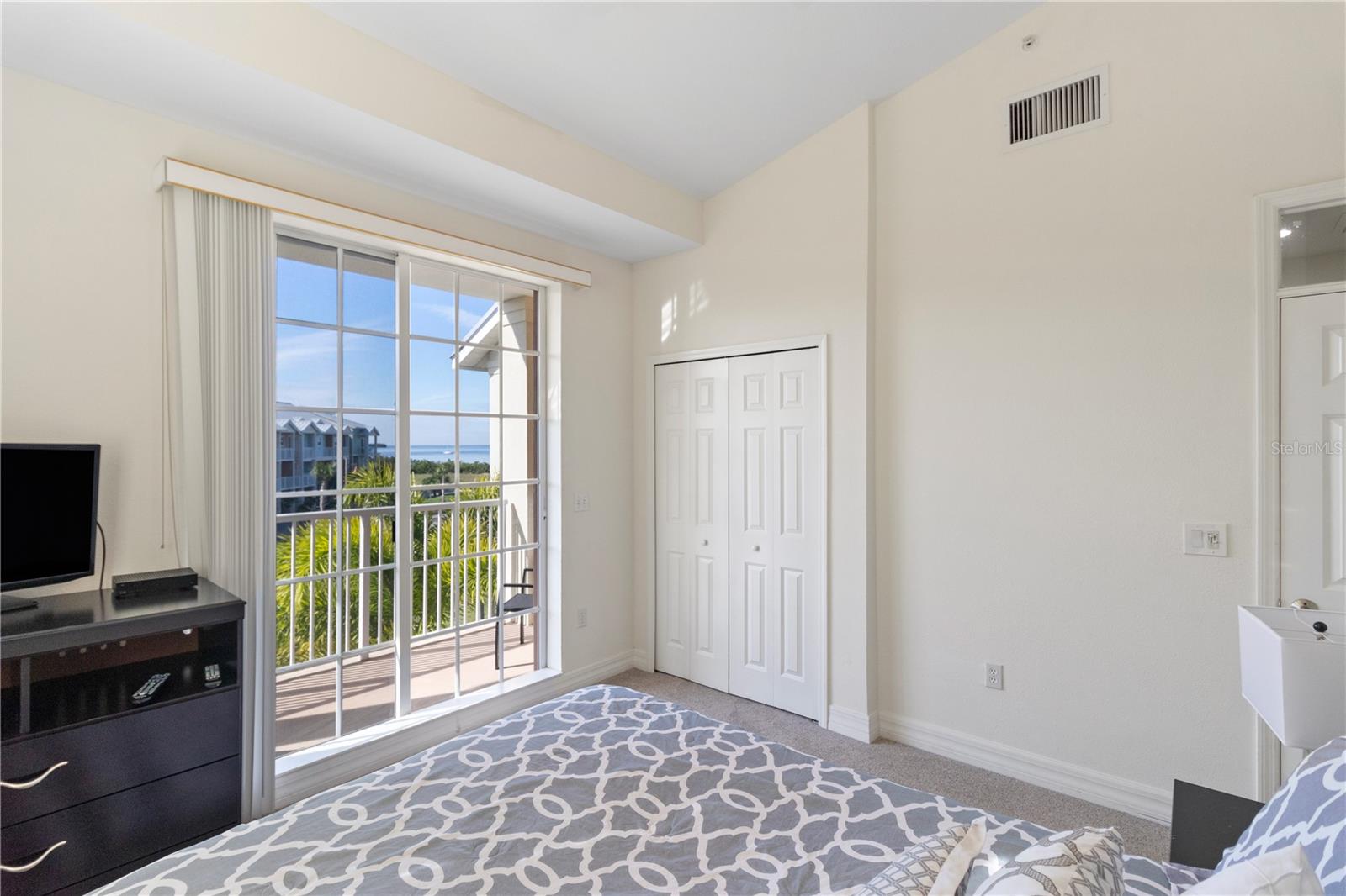 3255 MANGROVE POINT DR, RUSKIN, FL, 33570