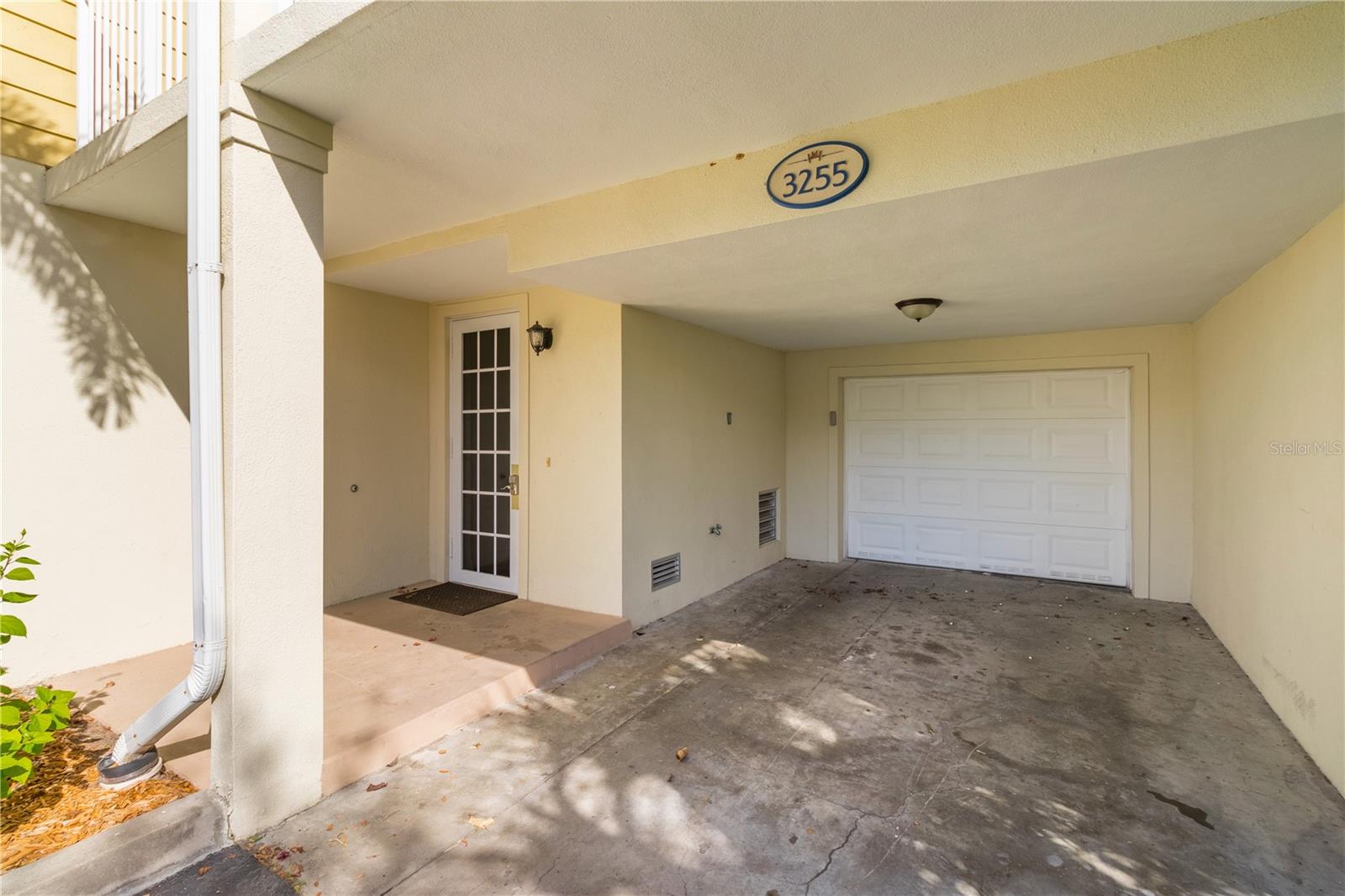 3255 MANGROVE POINT DR, RUSKIN, FL, 33570