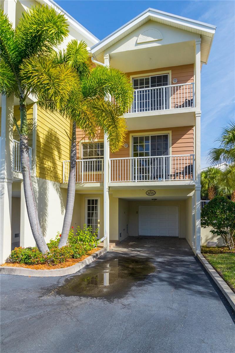 3255 MANGROVE POINT DR, RUSKIN, FL, 33570