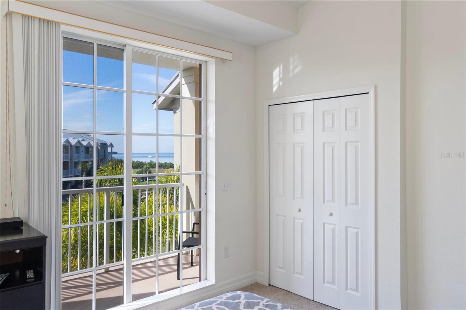 3255 MANGROVE POINT DR, RUSKIN, FL, 33570