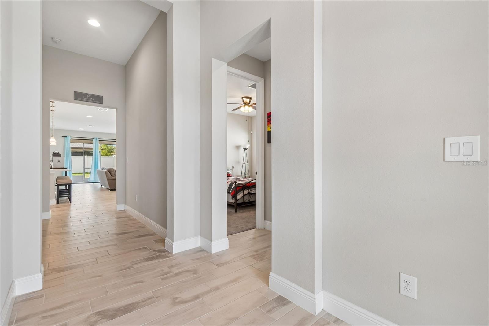 12453 HORSESHOE BEND DR, LITHIA, FL, 33547