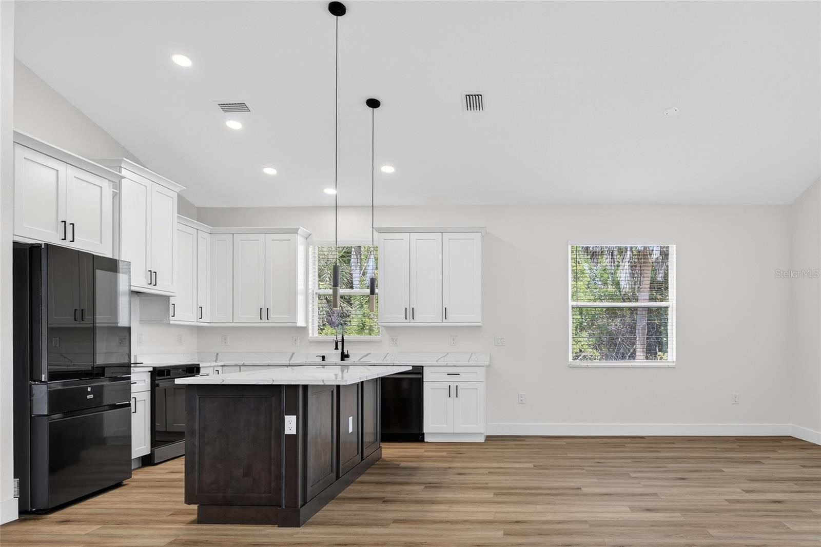 107 BEBB CT, ROTONDA WEST, FL, 33947