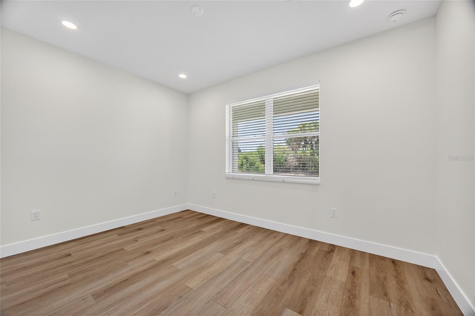 107 BEBB CT, ROTONDA WEST, FL, 33947
