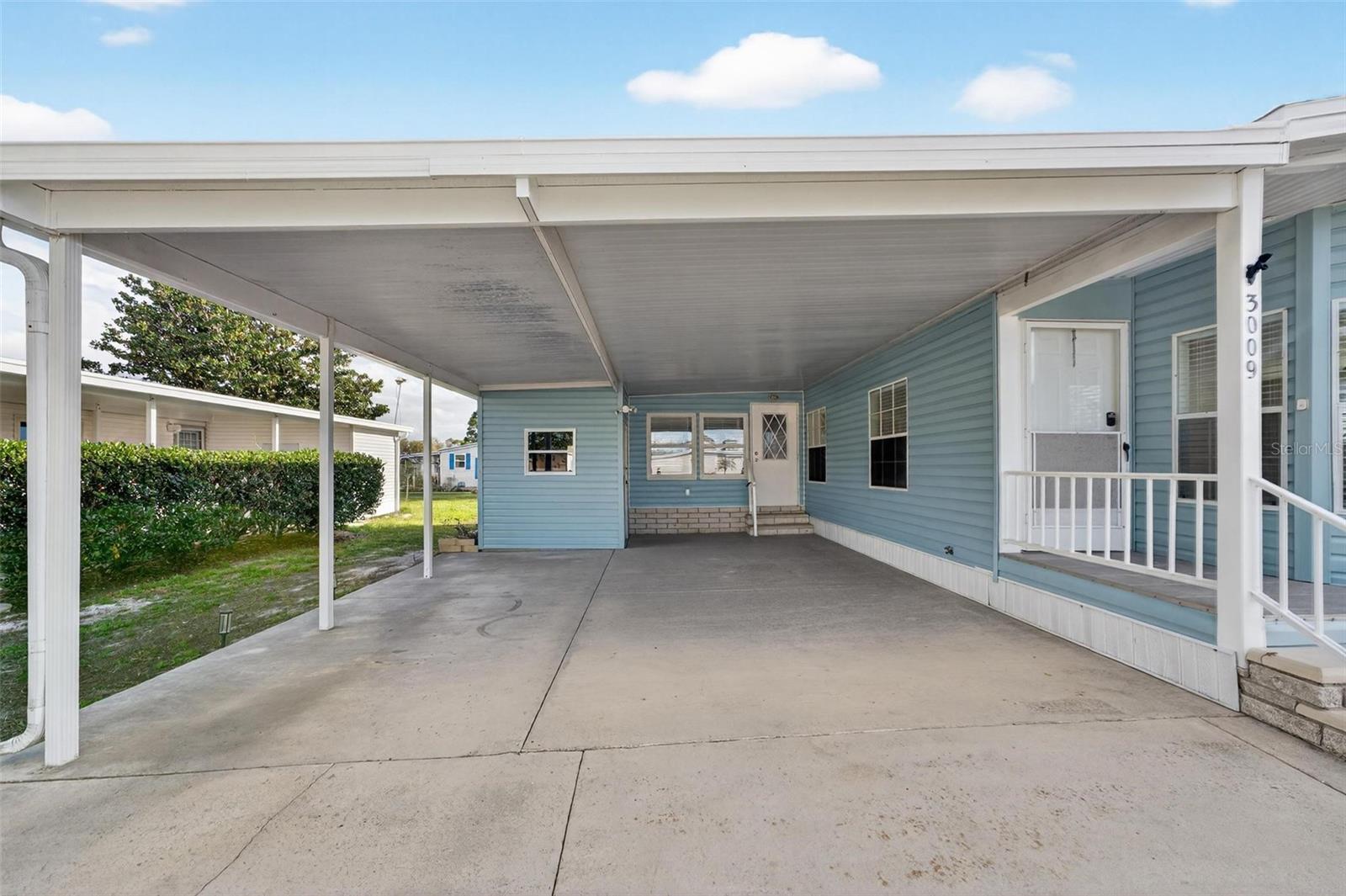 3009 MANATEE RD, TAVARES, FL, 32778