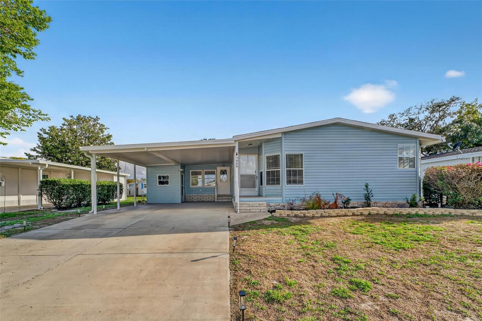 3009 MANATEE RD, TAVARES, FL, 32778