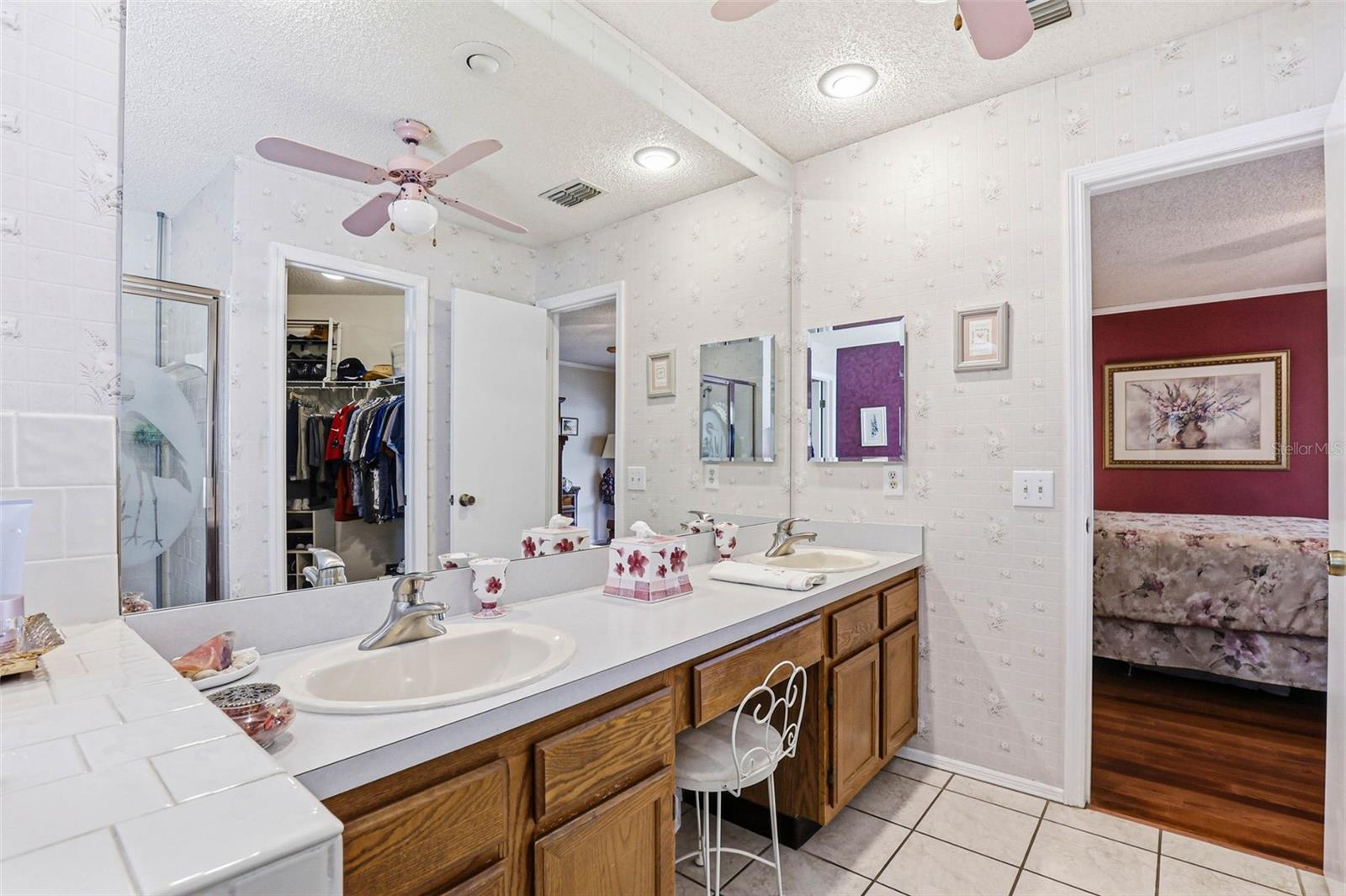 9727 FOX CHAPEL RD, TAMPA, FL, 33647