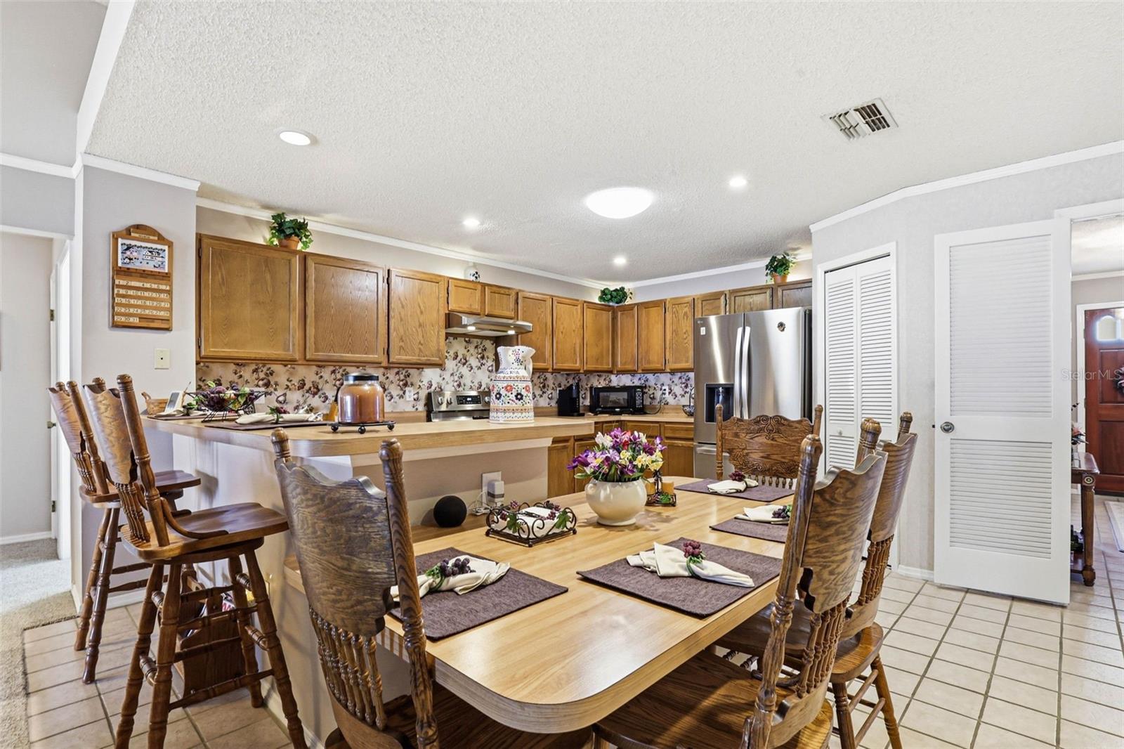 9727 FOX CHAPEL RD, TAMPA, FL, 33647