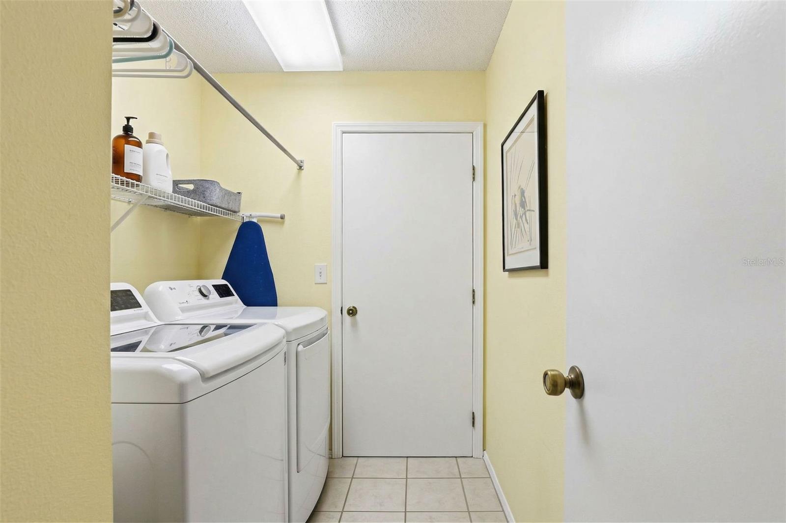 9727 FOX CHAPEL RD, TAMPA, FL, 33647