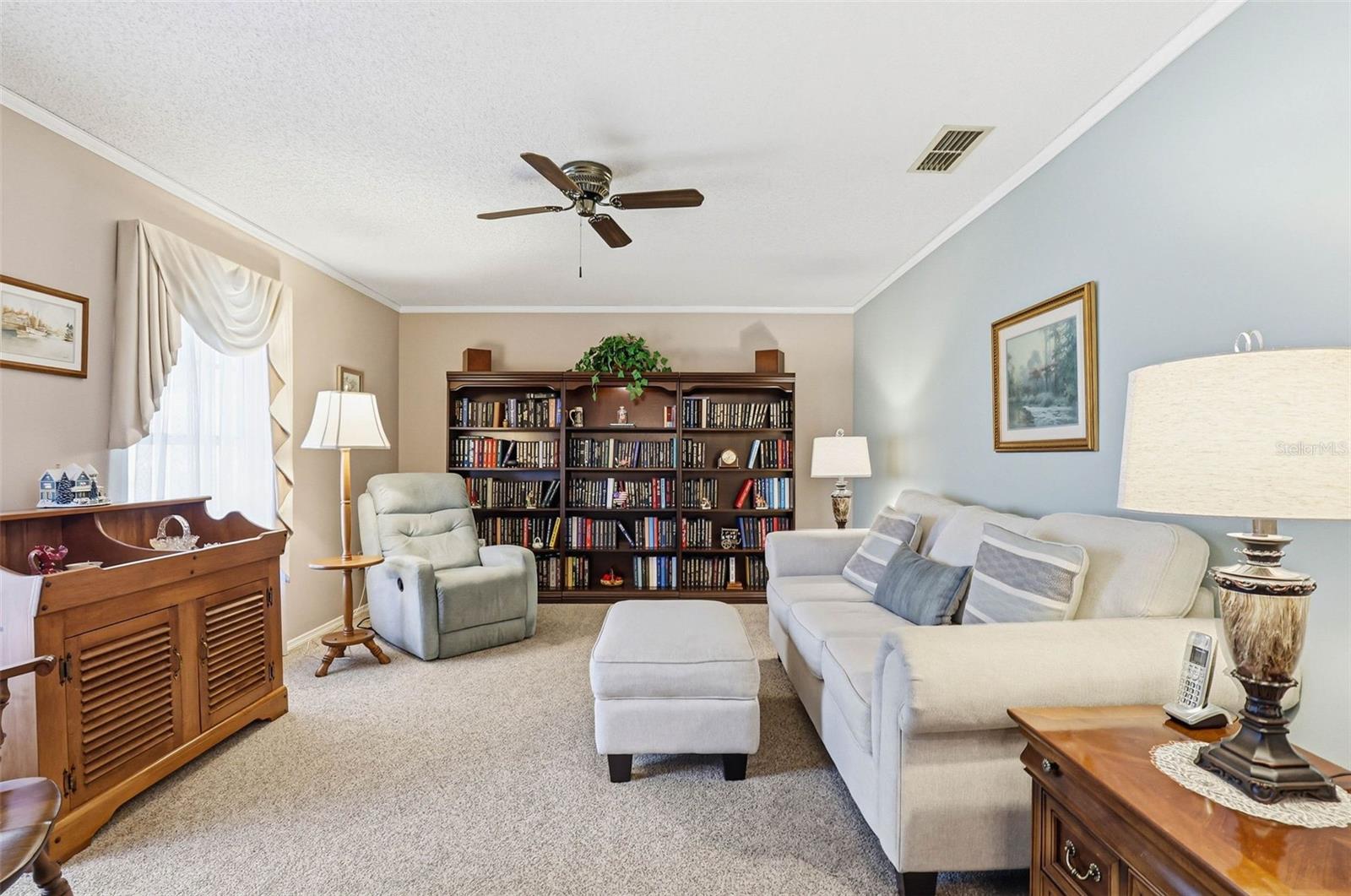 9727 FOX CHAPEL RD, TAMPA, FL, 33647