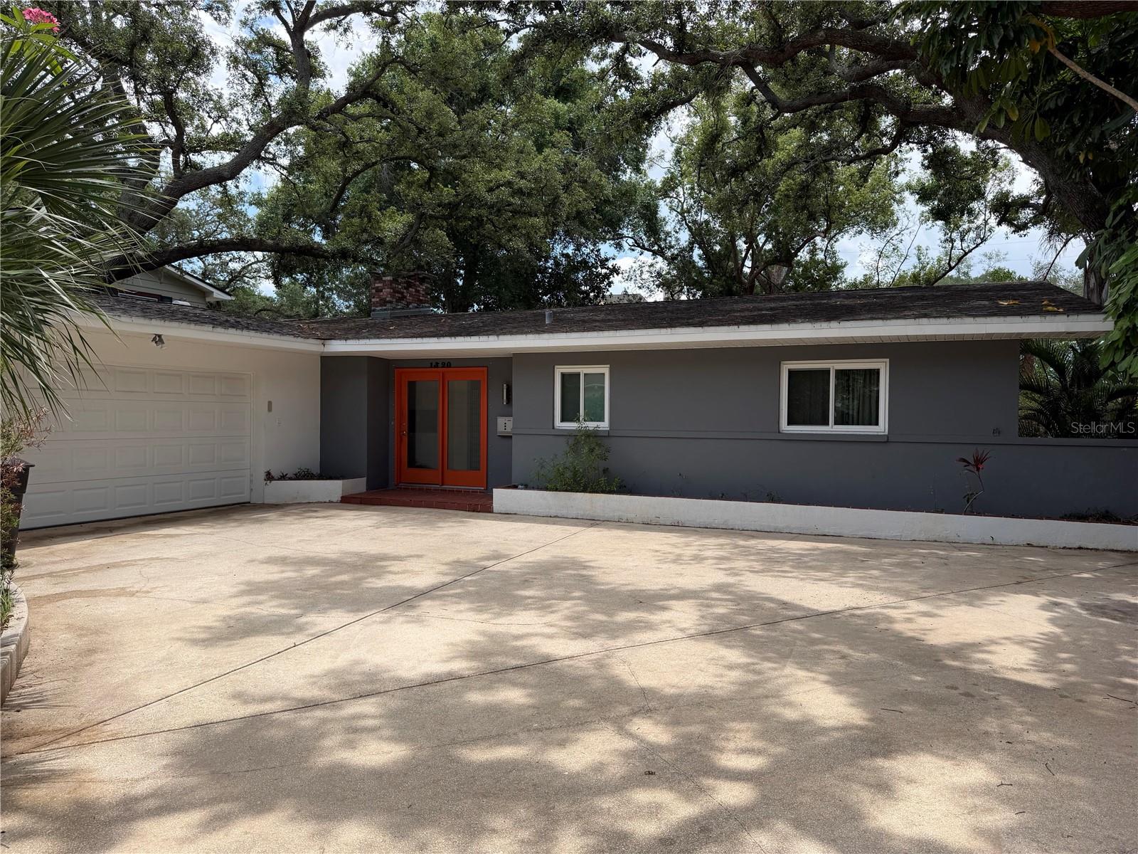 1320 45TH AVE N, ST PETERSBURG, FL, 33703