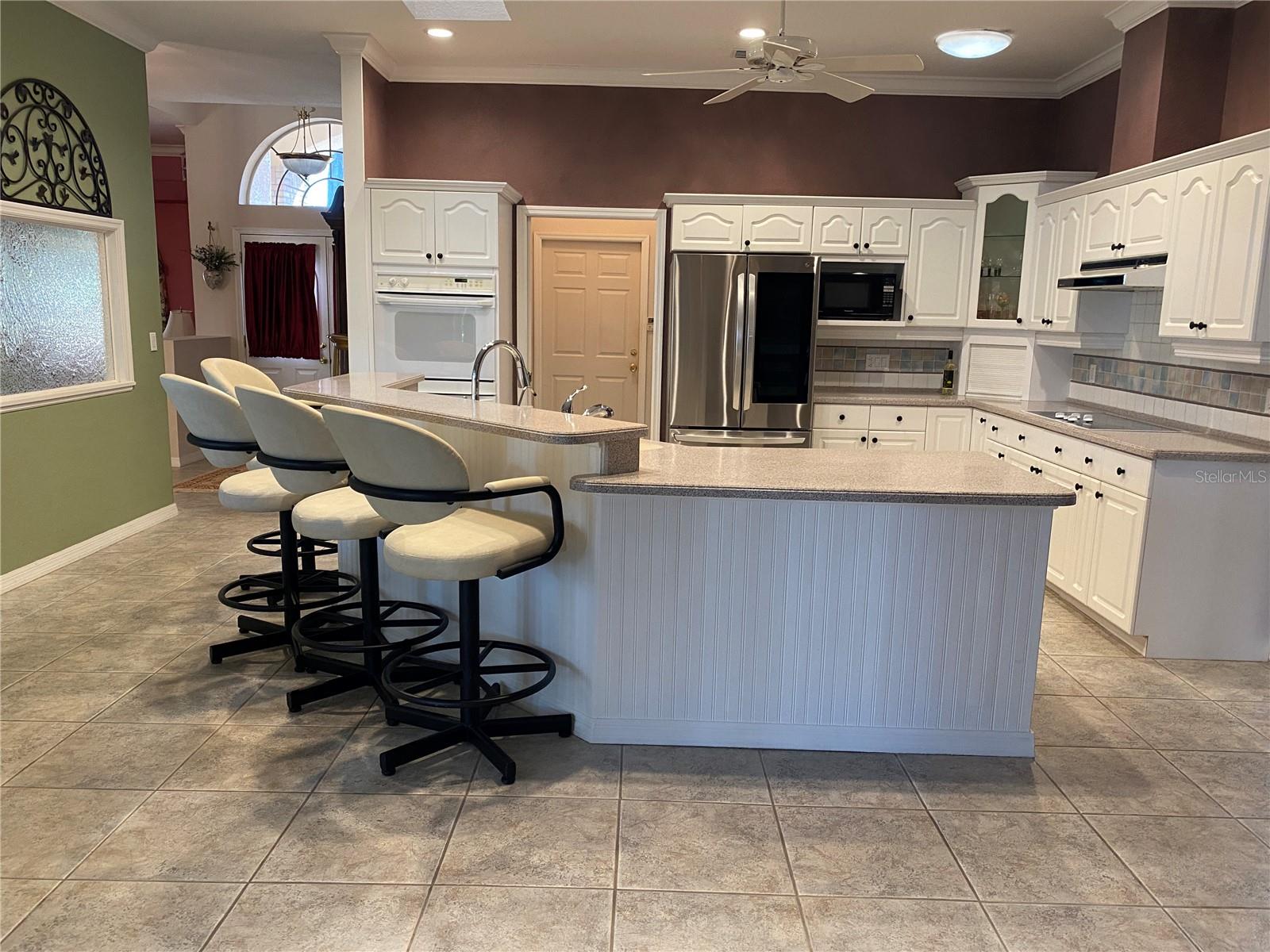 2686 CRYSTAL CIR, DUNEDIN, FL, 34698