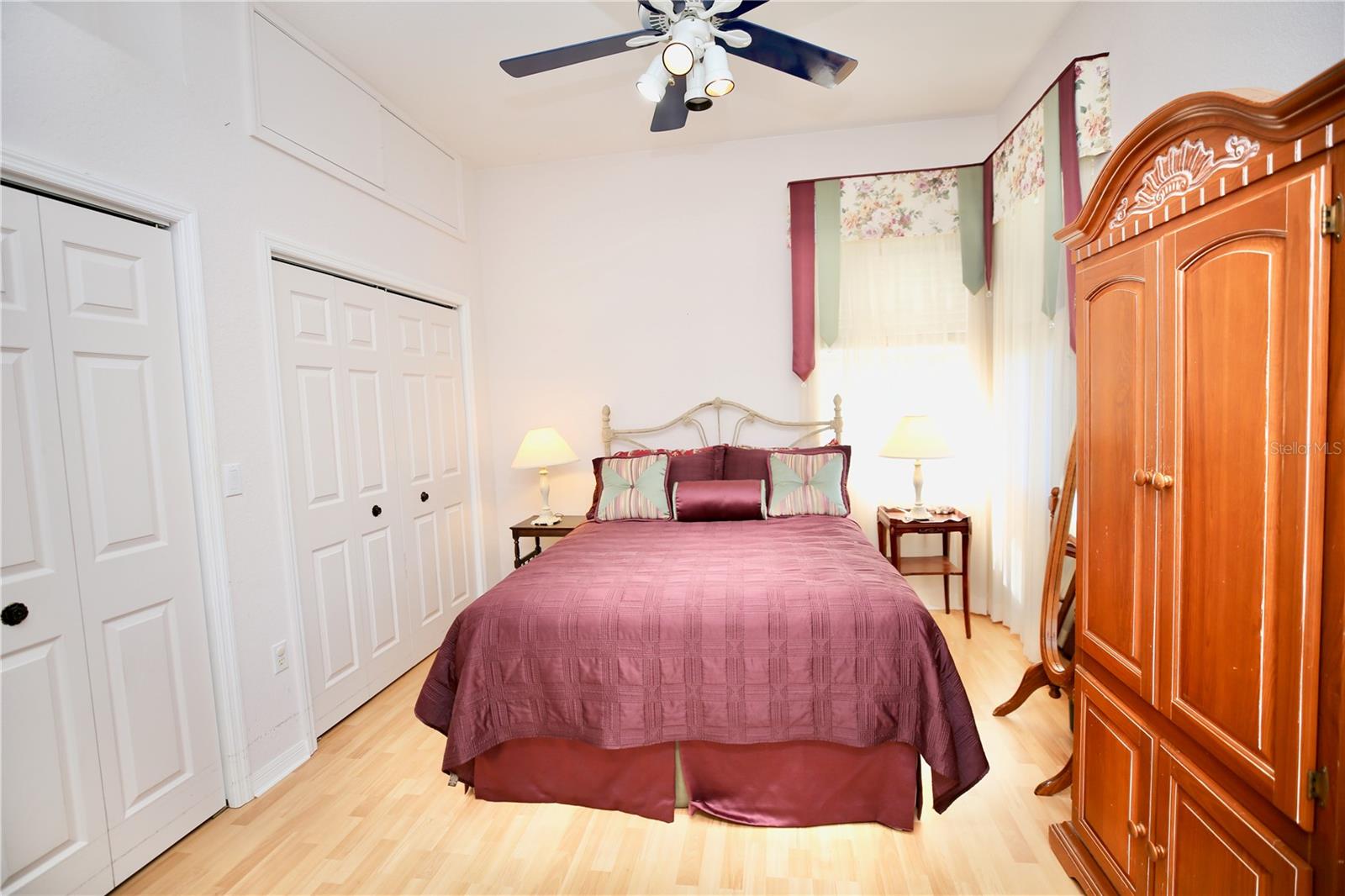 2686 CRYSTAL CIR, DUNEDIN, FL, 34698