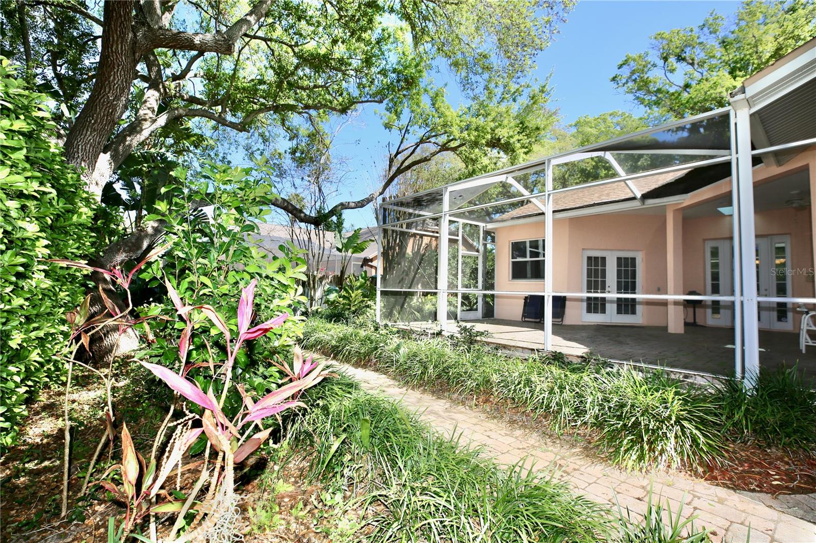 2686 CRYSTAL CIR, DUNEDIN, FL, 34698