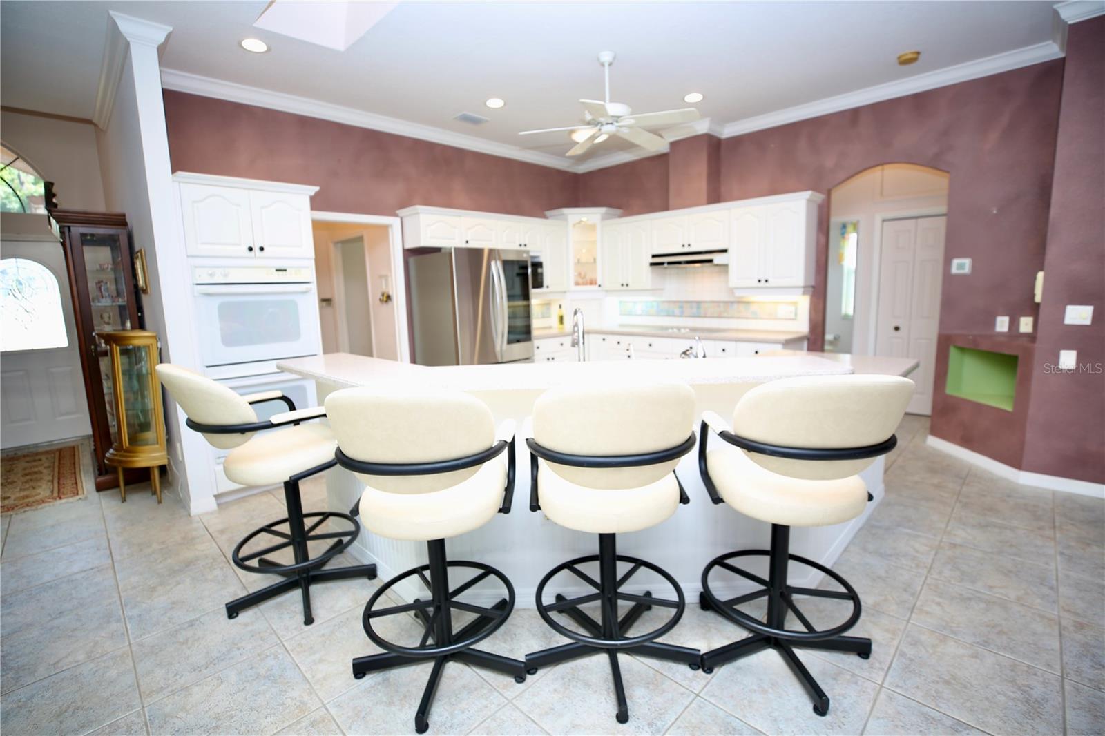 2686 CRYSTAL CIR, DUNEDIN, FL, 34698