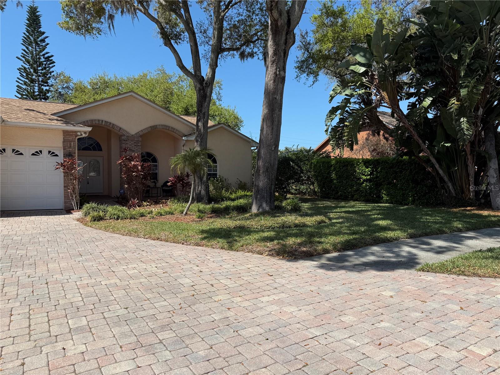 2686 CRYSTAL CIR, DUNEDIN, FL, 34698