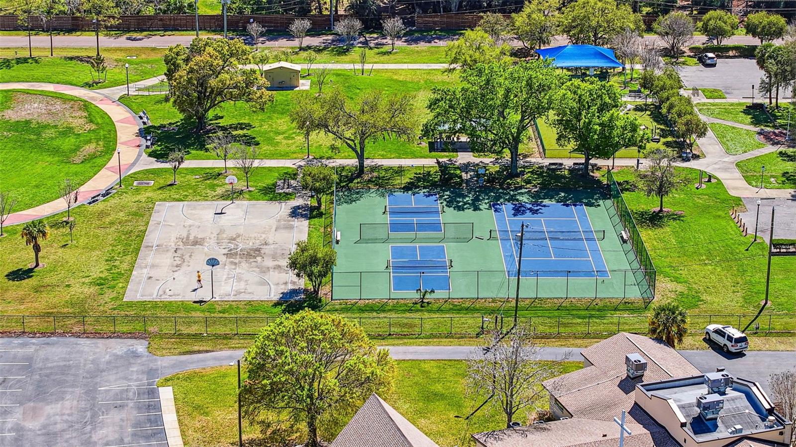 301 81ST AVE NE, ST PETERSBURG, FL, 33702