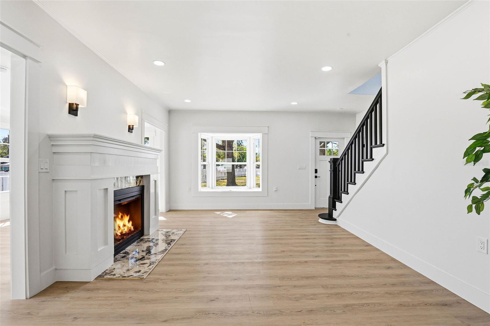 301 81ST AVE NE, ST PETERSBURG, FL, 33702