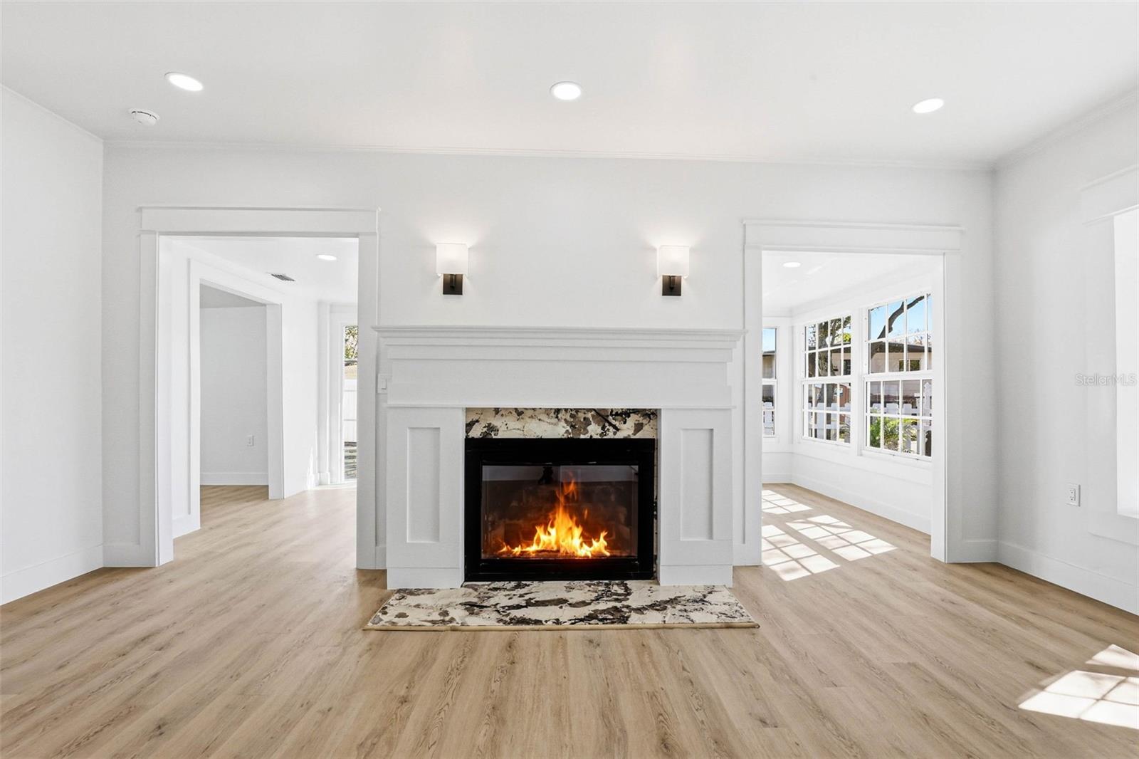 301 81ST AVE NE, ST PETERSBURG, FL, 33702