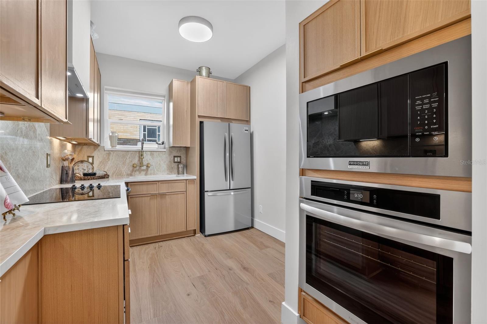 1213 E CLIFTON ST, TAMPA, FL, 33604