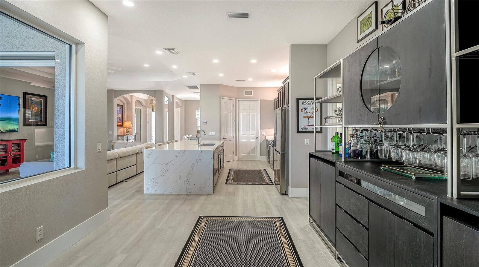 6220 SIGNATURE POINTE LN, BRADENTON, FL, 34210