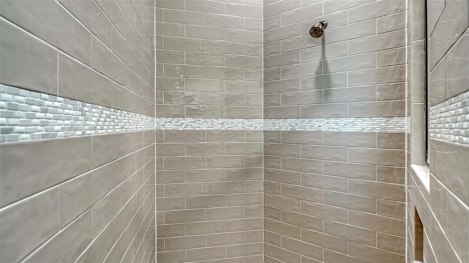 6220 SIGNATURE POINTE LN, BRADENTON, FL, 34210