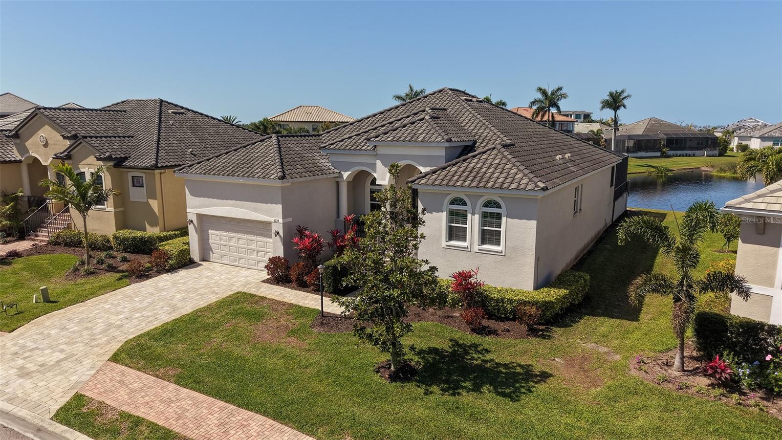 6220 SIGNATURE POINTE LN, BRADENTON, FL, 34210