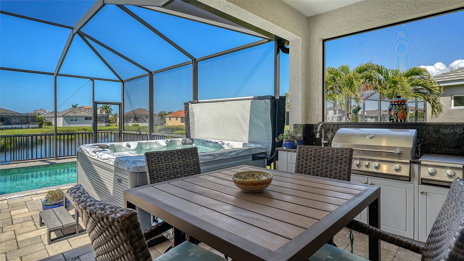 6220 SIGNATURE POINTE LN, BRADENTON, FL, 34210