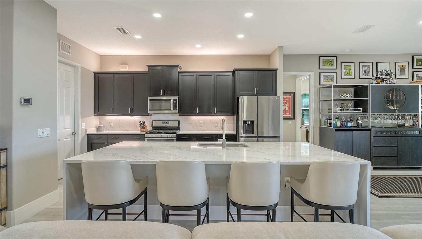 6220 SIGNATURE POINTE LN, BRADENTON, FL, 34210