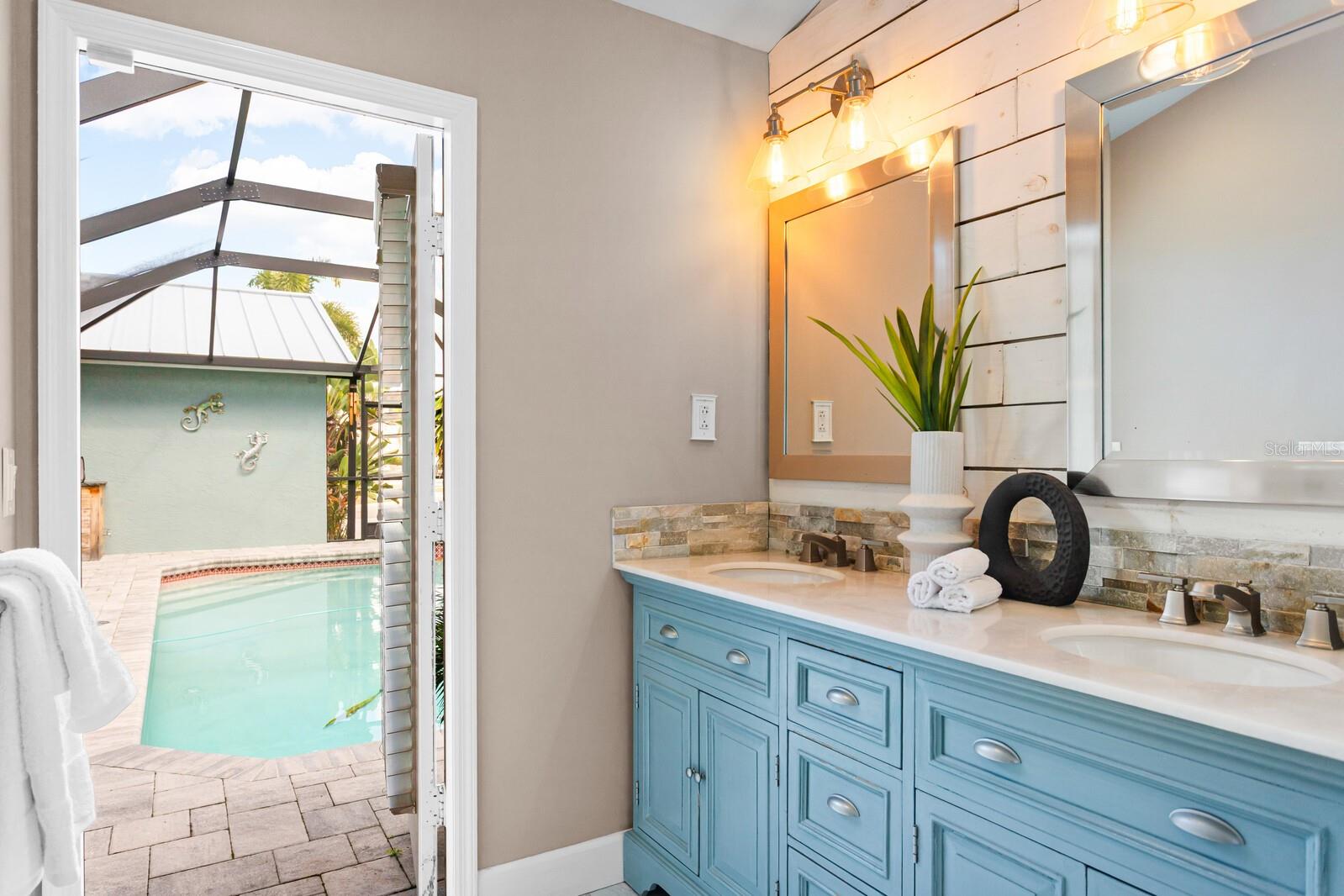 918 SHAGOS DR, APOLLO BEACH, FL, 33572