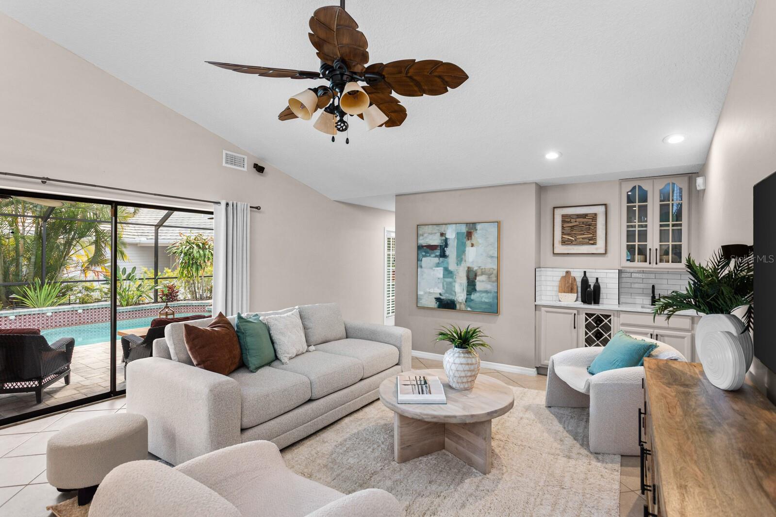 918 SHAGOS DR, APOLLO BEACH, FL, 33572