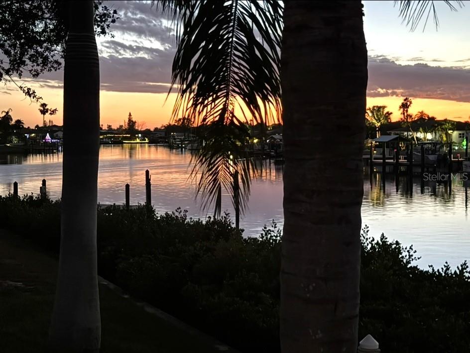 918 SHAGOS DR, APOLLO BEACH, FL, 33572