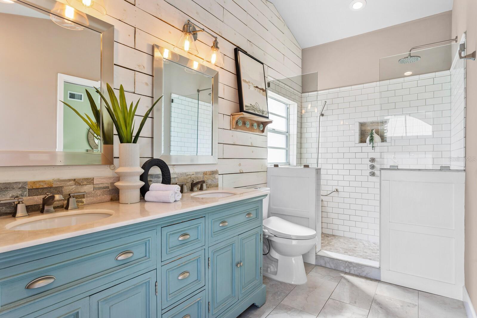 918 SHAGOS DR, APOLLO BEACH, FL, 33572