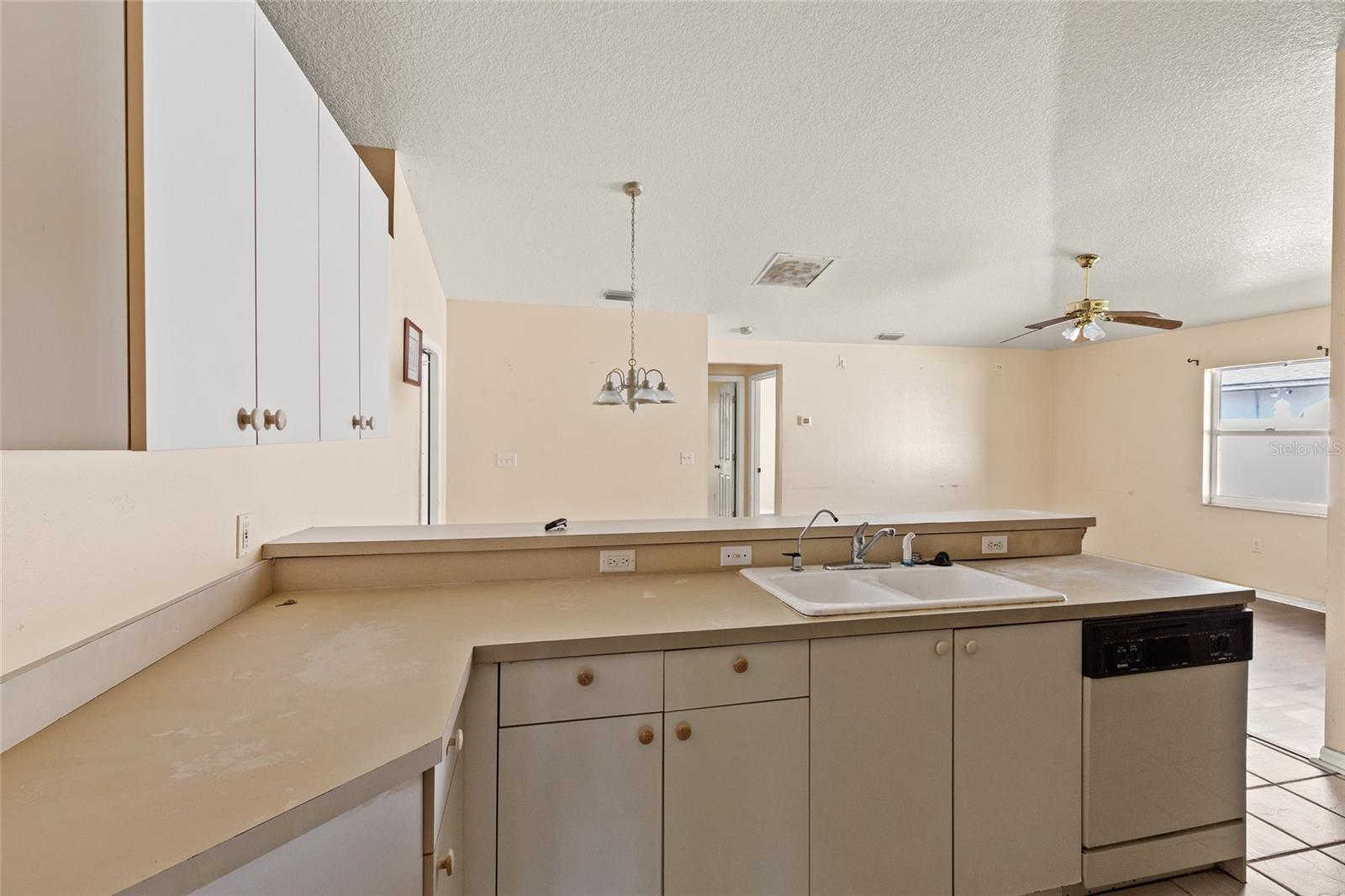 6524 67TH COURT E., BRADENTON, FL, 34203