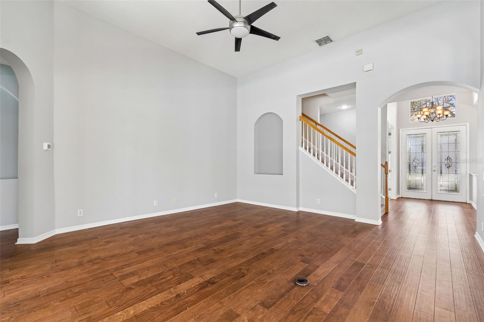 10162 DEERCLIFF DR, TAMPA, FL, 33647