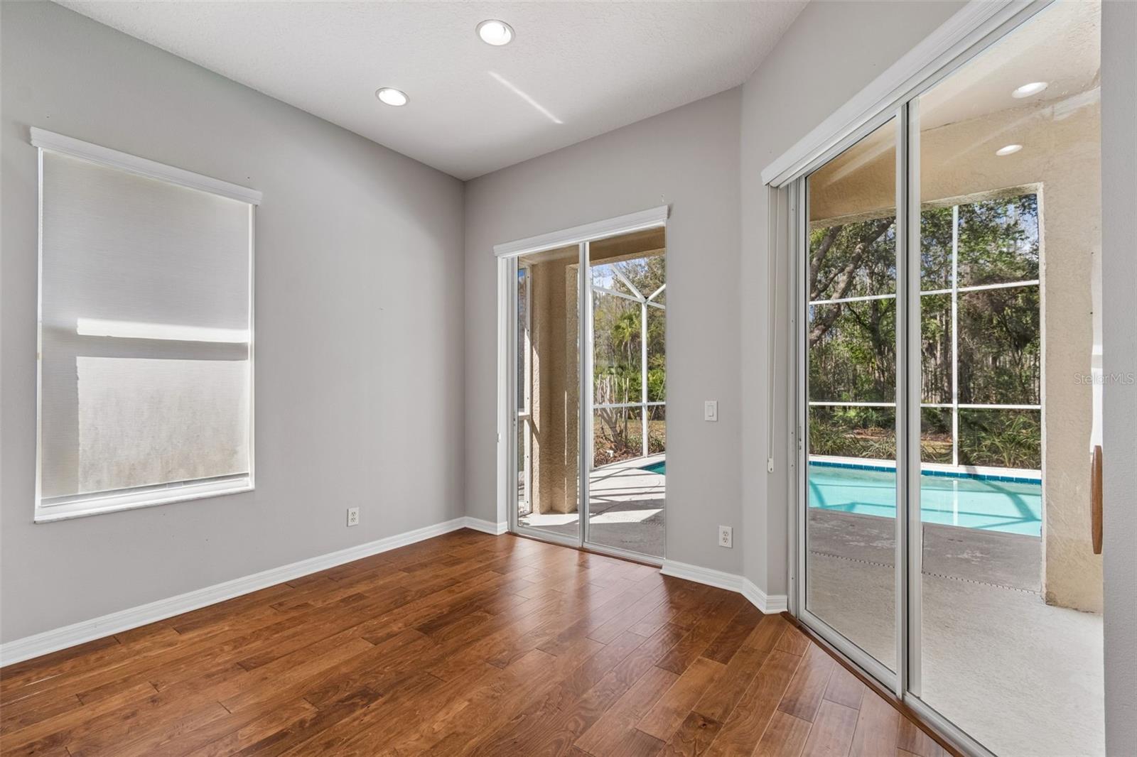 10162 DEERCLIFF DR, TAMPA, FL, 33647