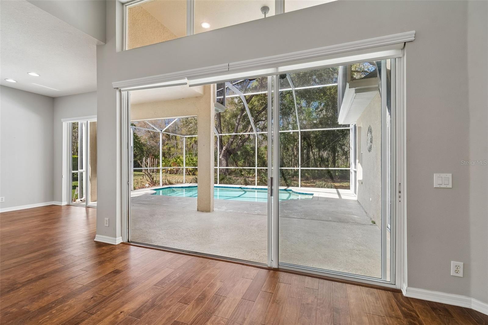 10162 DEERCLIFF DR, TAMPA, FL, 33647