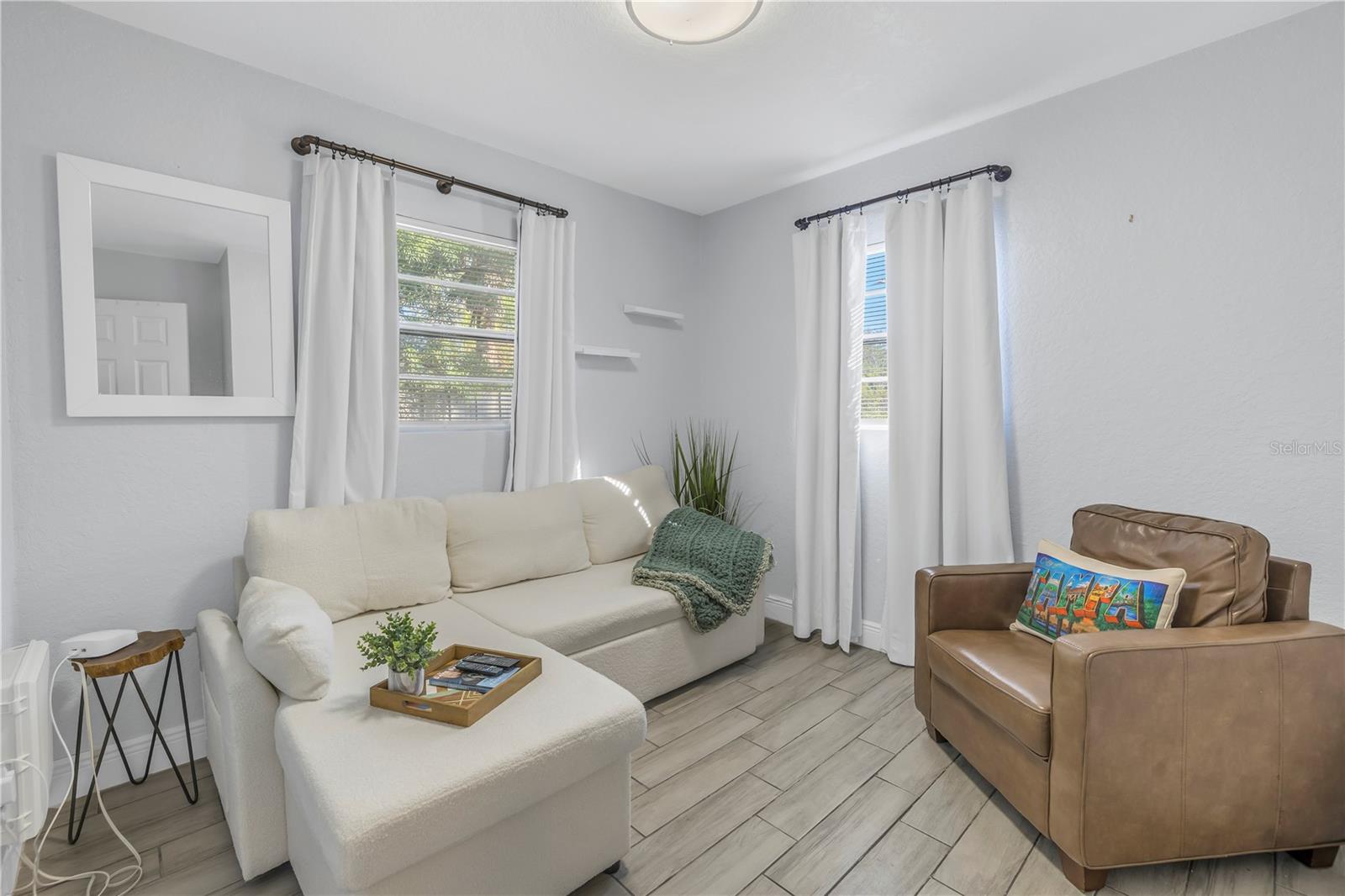 3605 W IOWA AVE, TAMPA, FL, 33611