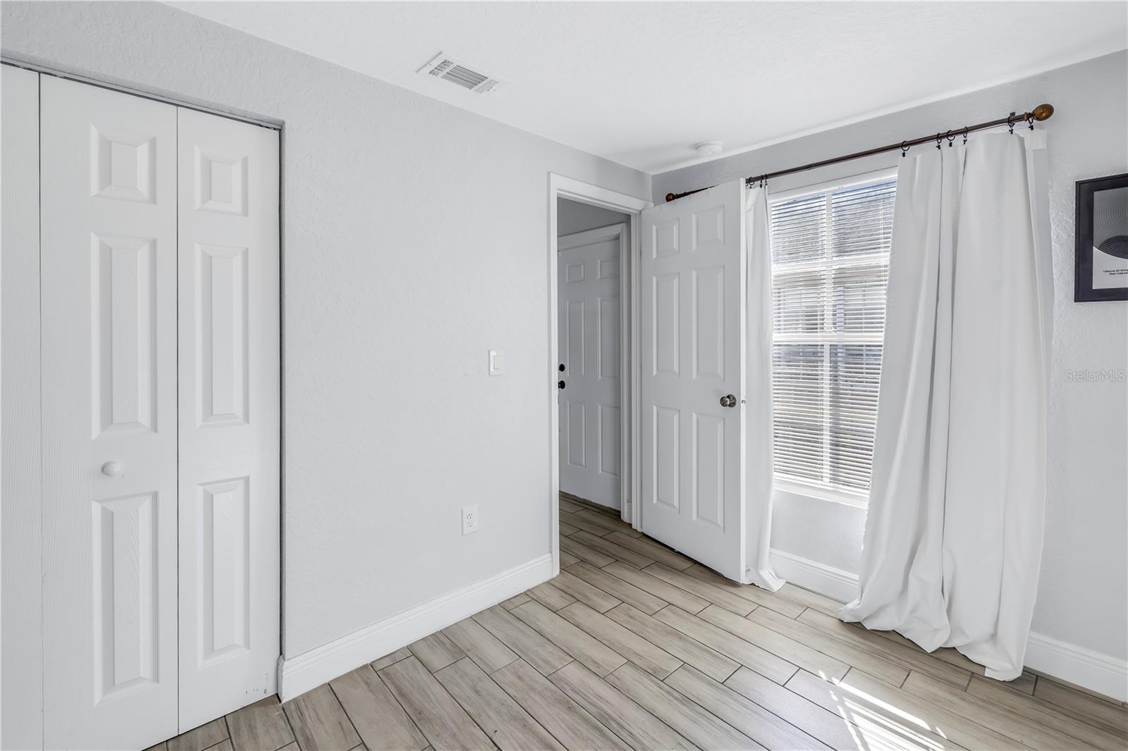 3605 W IOWA AVE, TAMPA, FL, 33611