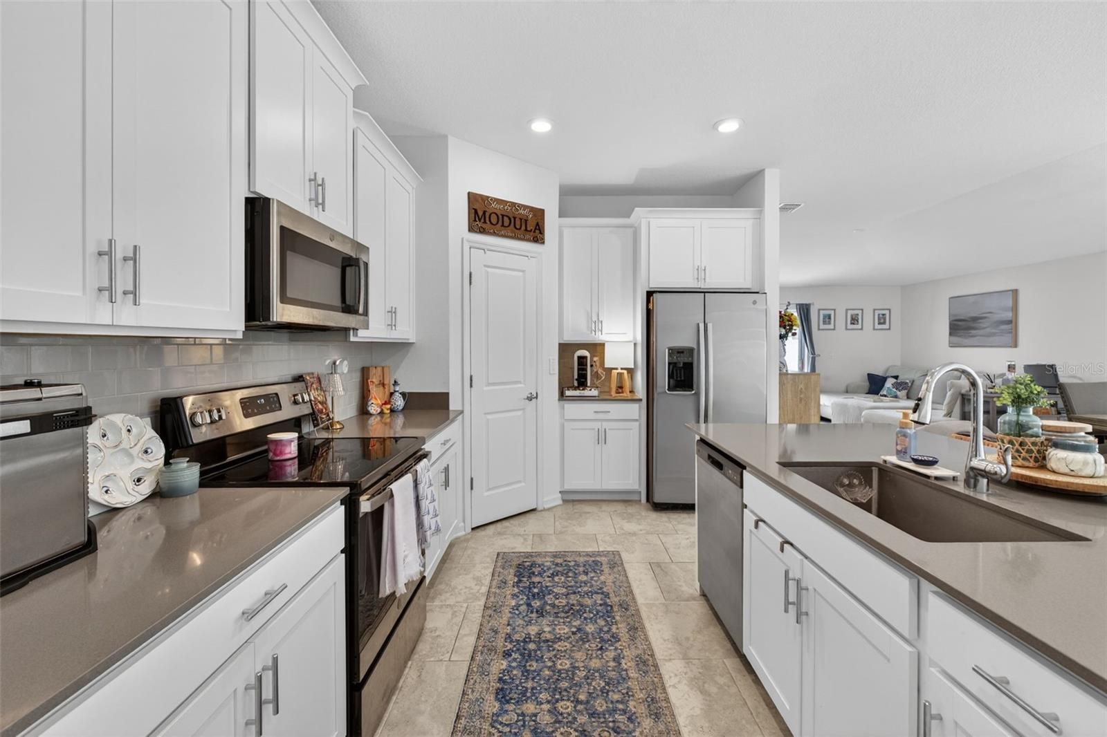 6922 PERCH HAMMOCK LOOP, GROVELAND, FL, 34736