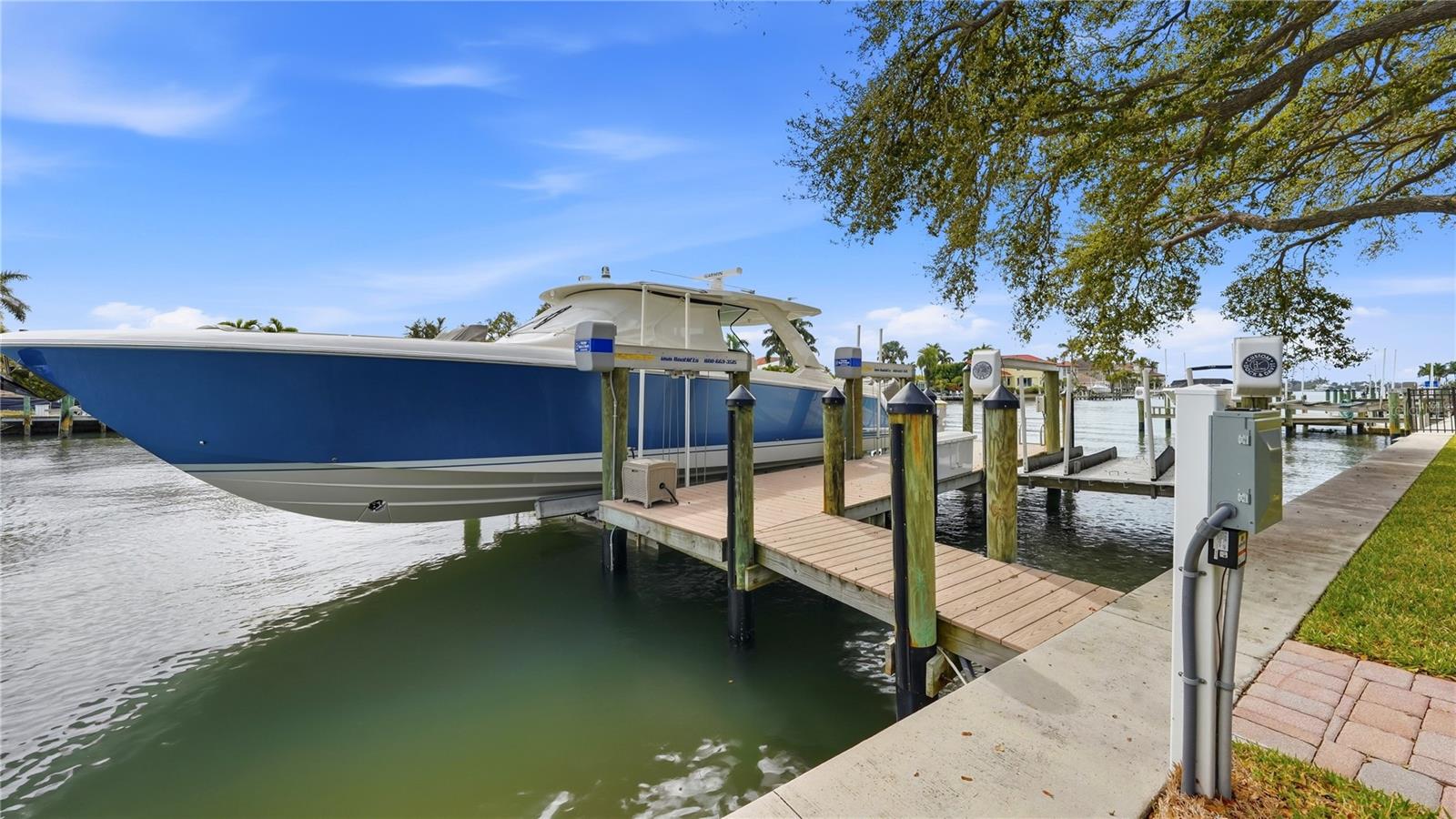 7637 COVE TER, SARASOTA, FL, 34231