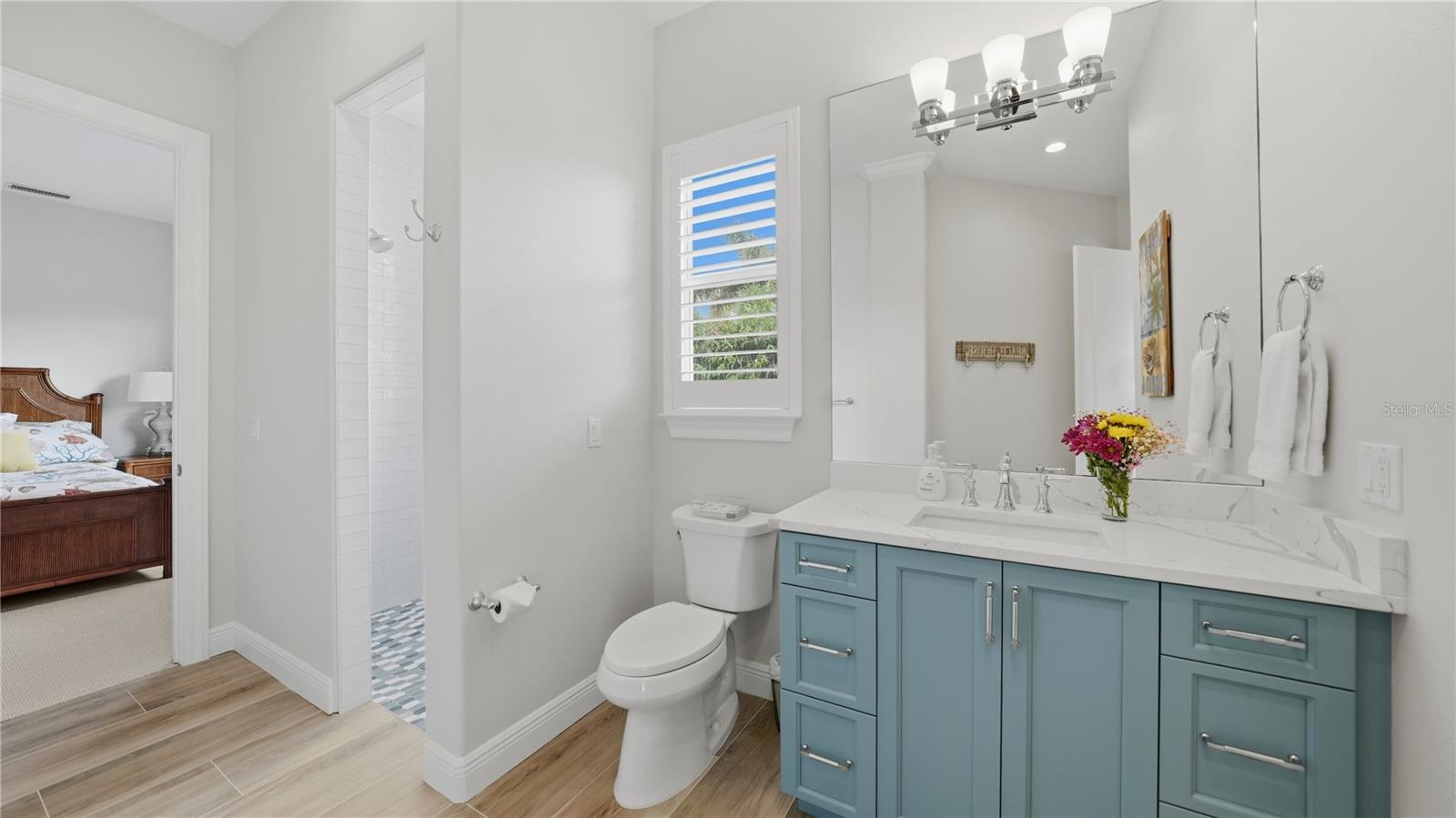7637 COVE TER, SARASOTA, FL, 34231