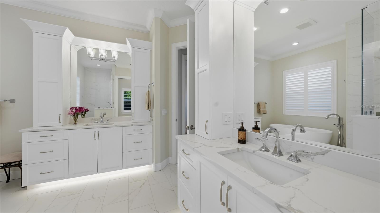 7637 COVE TER, SARASOTA, FL, 34231