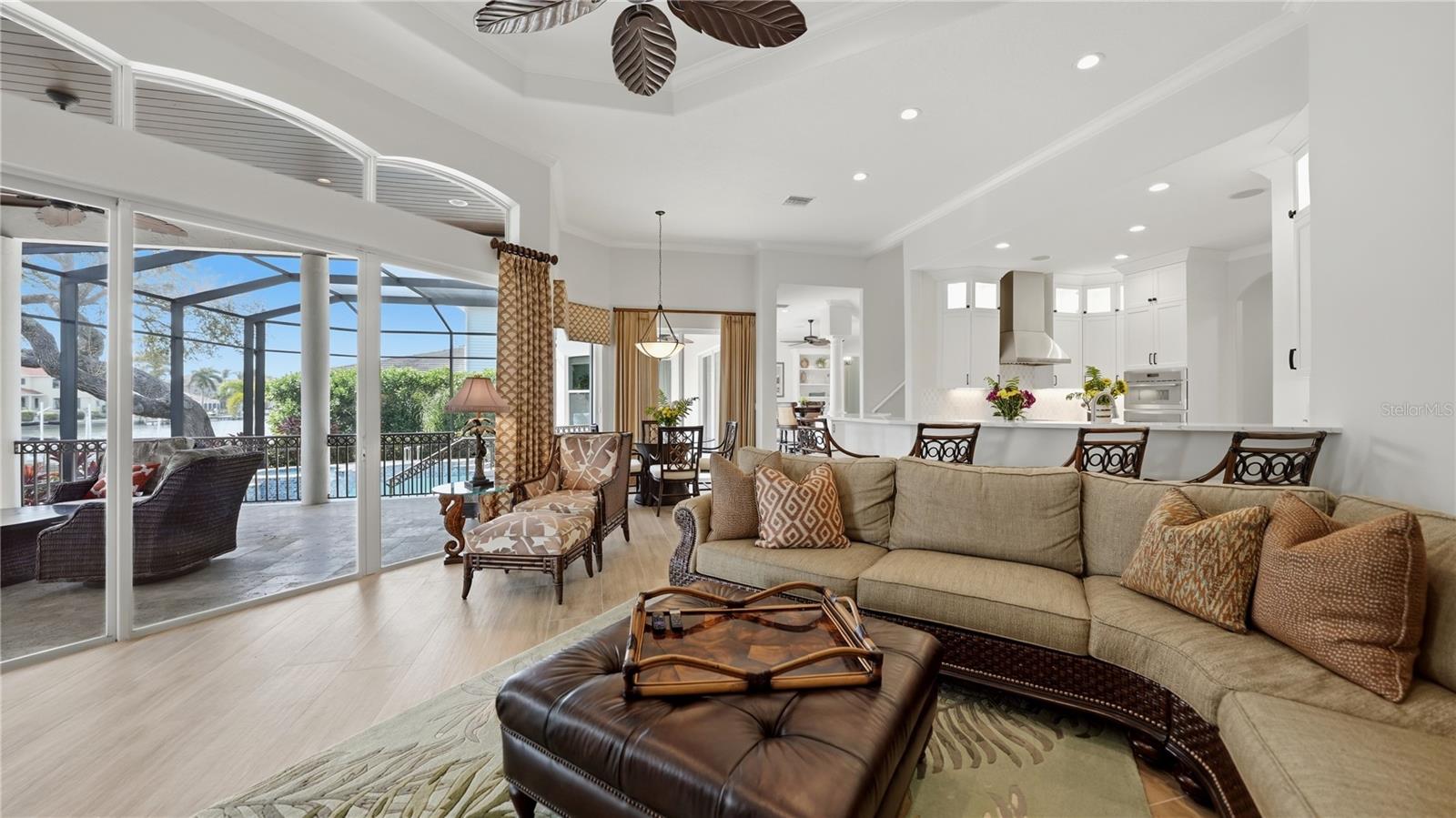 7637 COVE TER, SARASOTA, FL, 34231