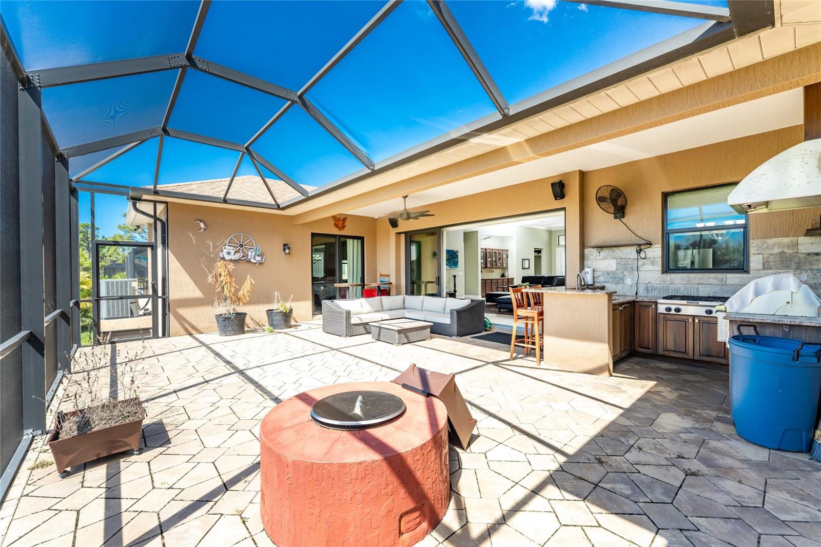 174 ROTONDA BLVD E, ROTONDA WEST, FL, 33947
