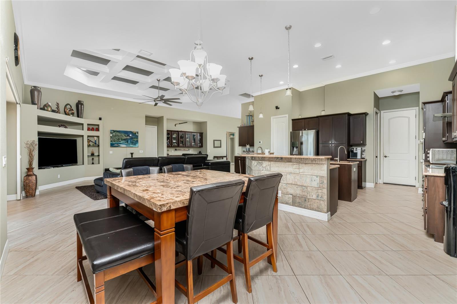 174 ROTONDA BLVD E, ROTONDA WEST, FL, 33947